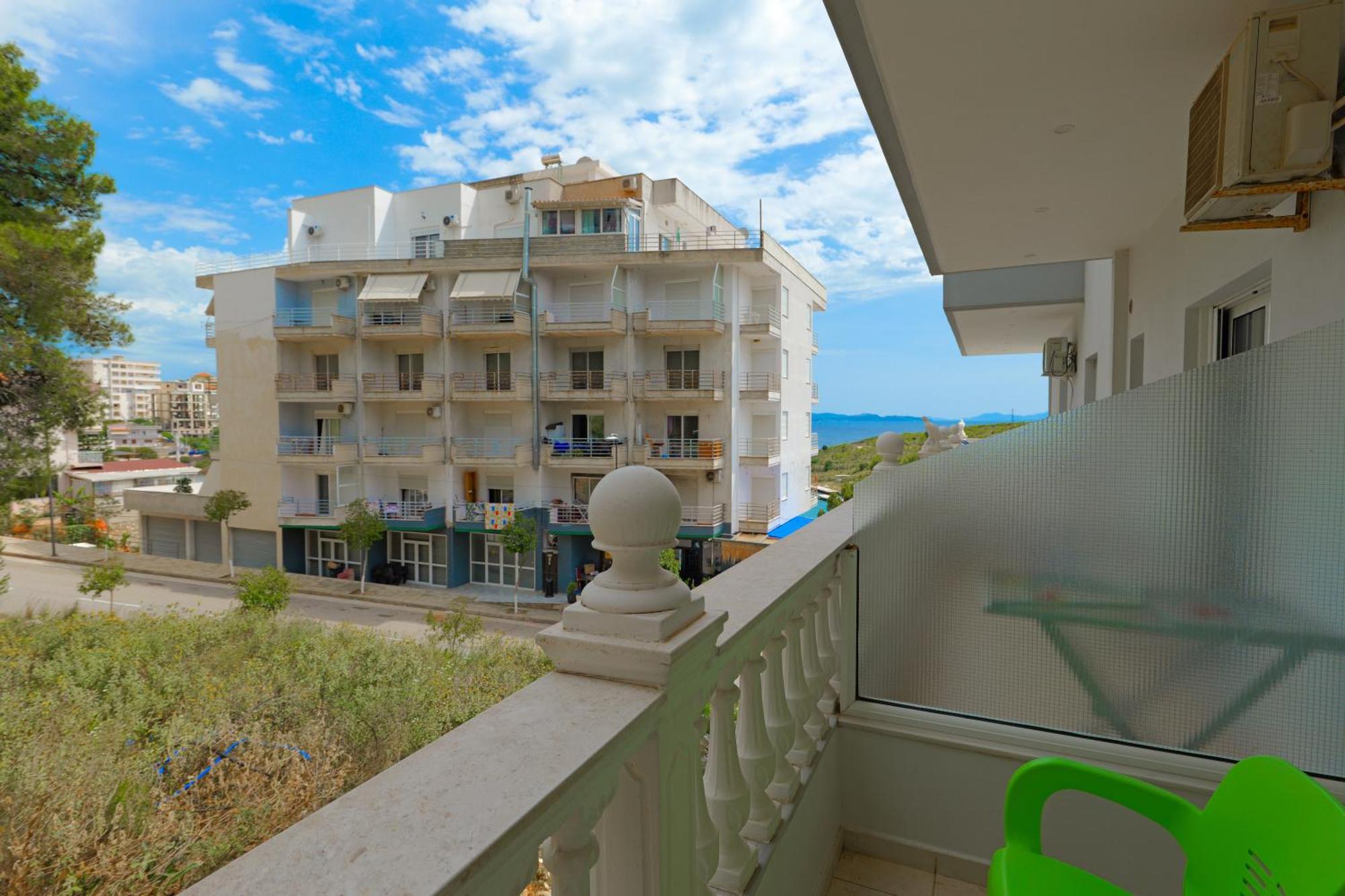 Vila Marina Apartments Sarandë エクステリア 写真