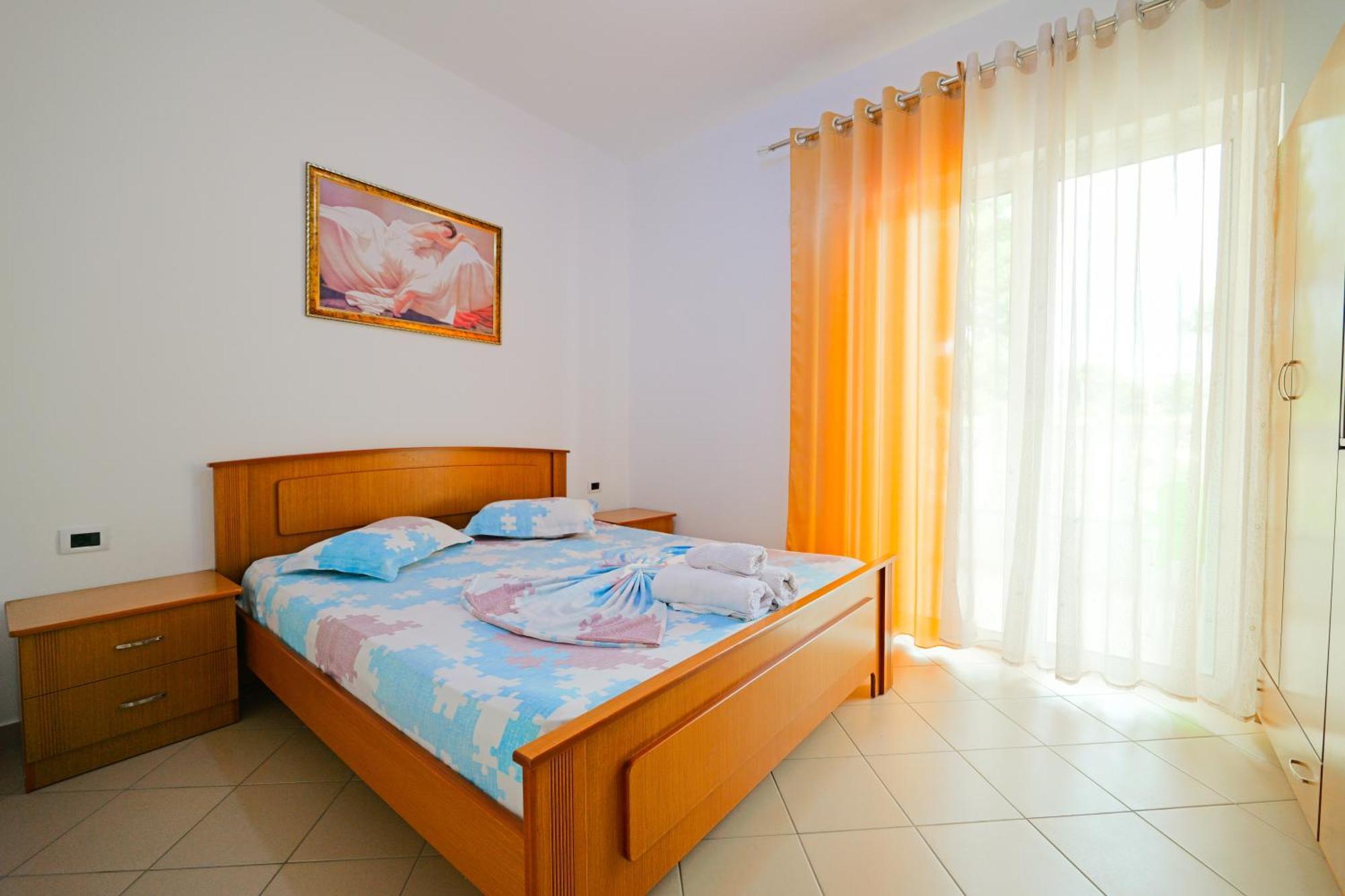 Vila Marina Apartments Sarandë エクステリア 写真