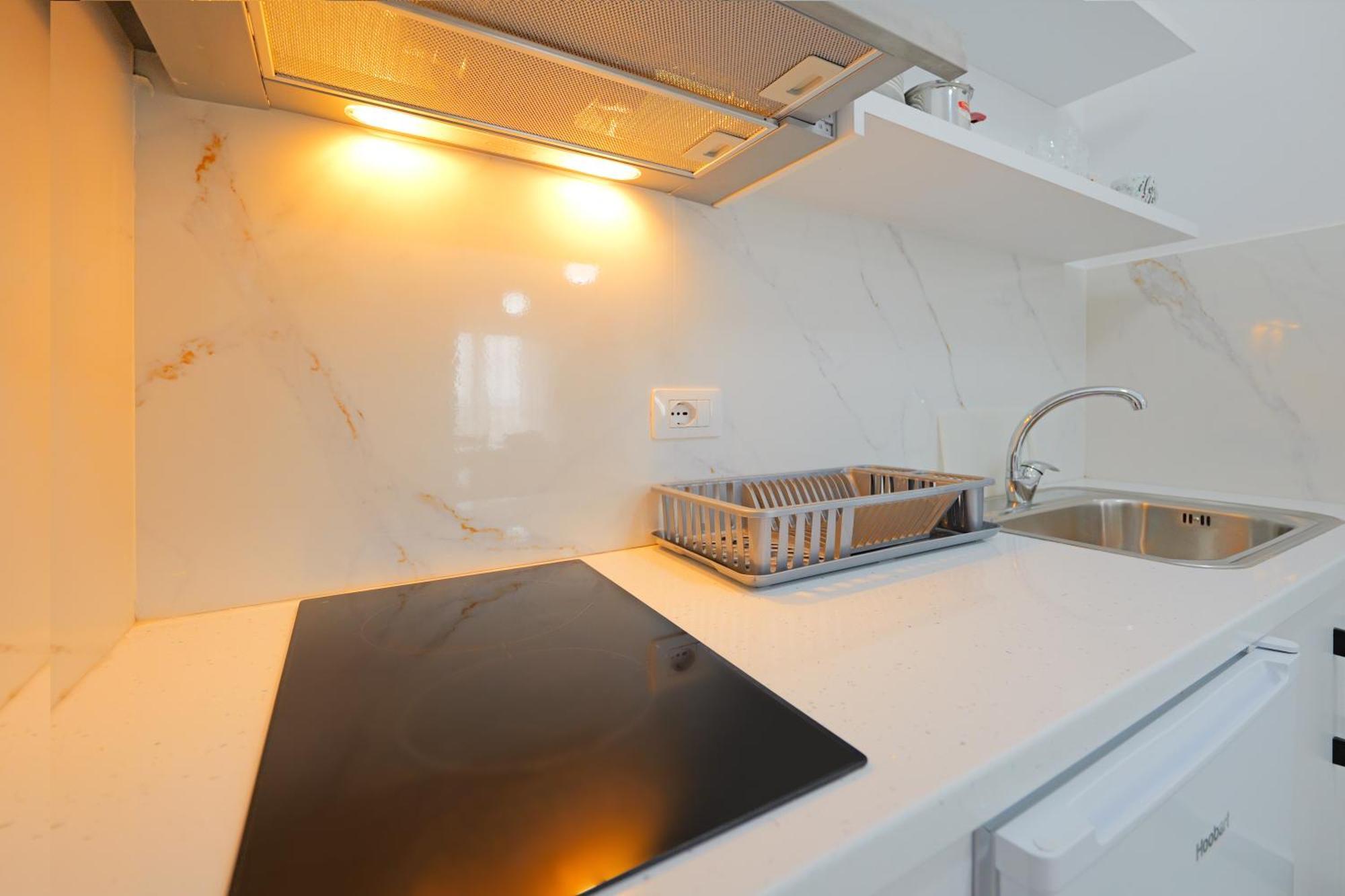 Vila Marina Apartments Sarandë エクステリア 写真